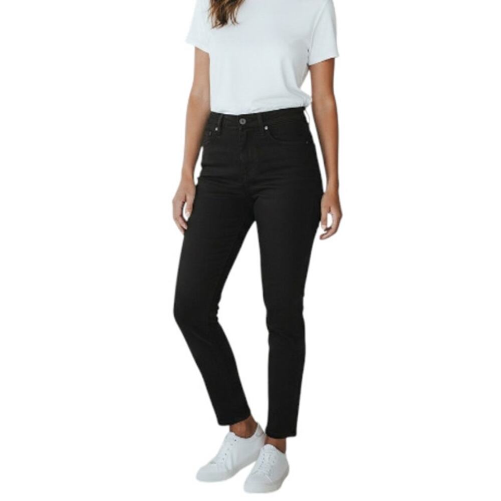 EVERLANE Curvy High Rise Crop Jean Women 30 Black Whimsygoth Organic Feminine